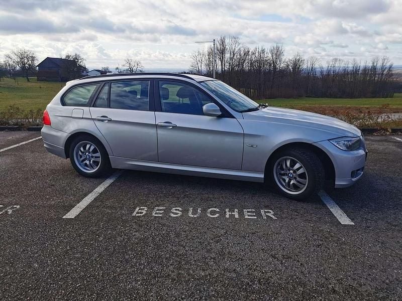 Gebraucht 2011 BMW 318 Kombi | € 4.800 (Fairer Preis) - Bild 1/4