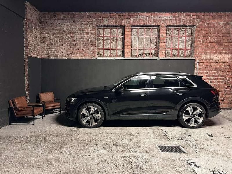 Gebraucht Audi e-tron Advanced 300 kW (408 PS) 2019 Schwarz SUV