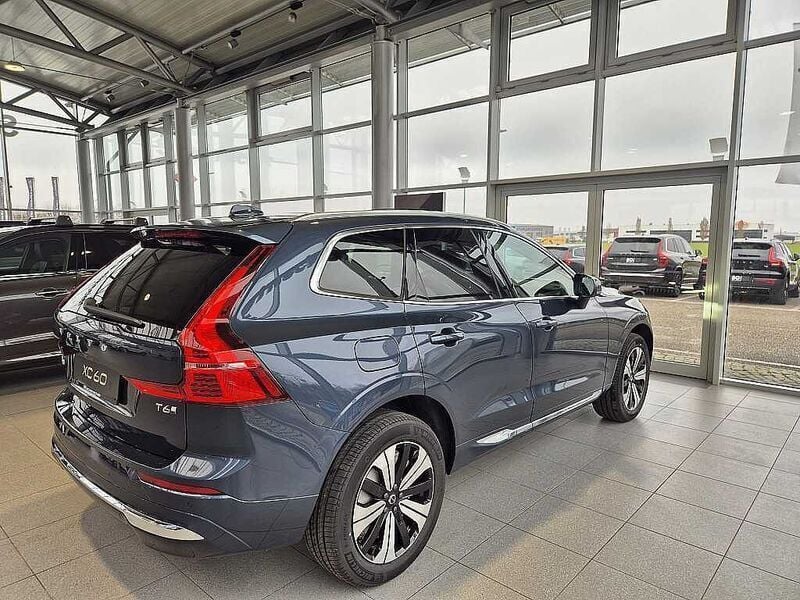 Gebraucht Volvo XC60 252 PS (185 kW) 2025 Blau SUV