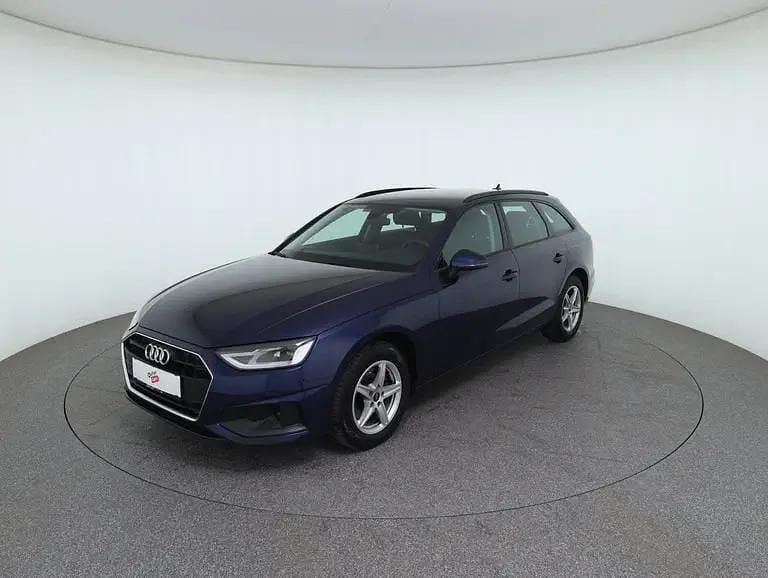 Blau Gebraucht 2022 Audi A4 Kombi | € 22.950 (Guter Preis) - Bild 1/4