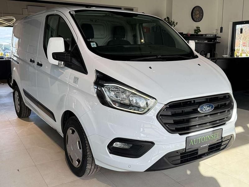 Gebraucht Ford Transit Custom 131 PS (96 kW) 2018 Weiß Van