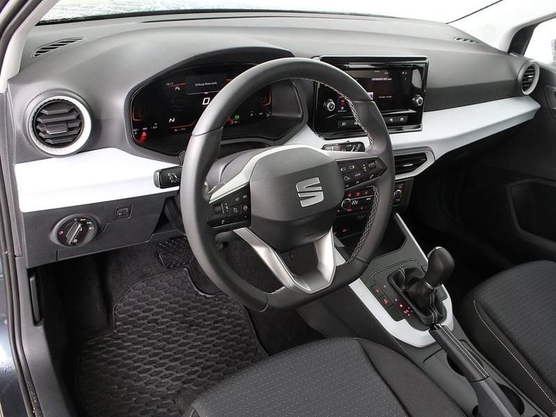 Neu Seat Arona Style 115 PS (84 kW) 2026 Dunkelgrau  metallicperleffekt SUV