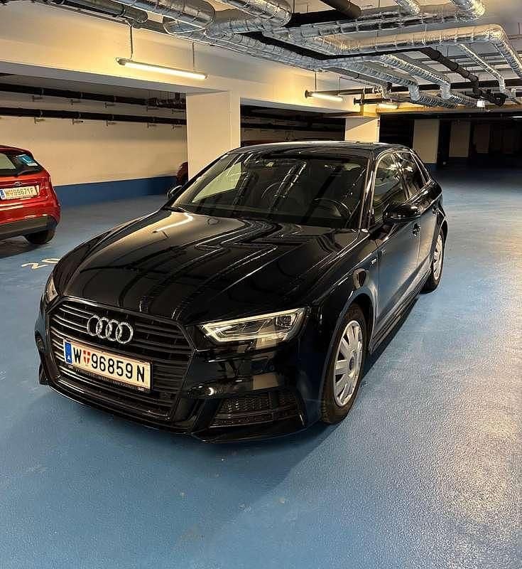 Gebraucht Audi A3 Sport 116 PS (85 kW) 2019 Schwarz Limousine