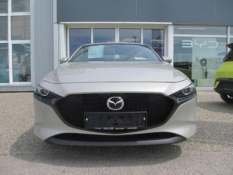 Gebraucht Mazda 3 Center-Line 140 PS (102 kW) 2025 Gold Limousine