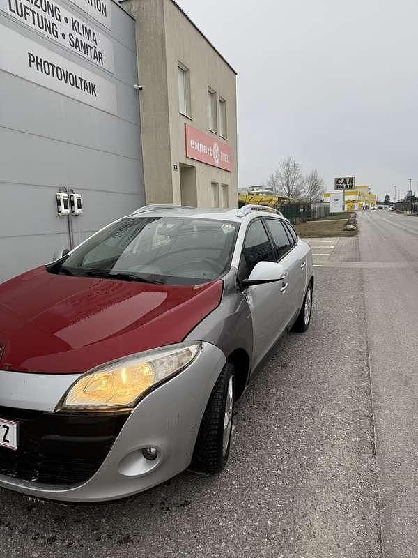 Gebraucht Renault Mégane GrandTour Dynamique 110 PS (80 kW) 2009 Kombi