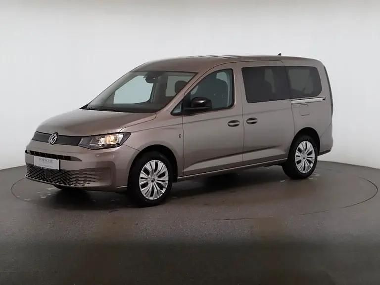 Hellbraun metallic Gebraucht 2024 VW Caddy Maxi Van / Kleinbus | € 41.490 - Bild 1/4