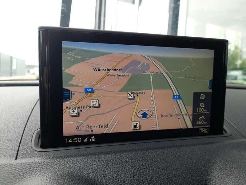 Gebraucht Audi A3 Sport 150 PS (110 kW) 2020 Weiß Limousine