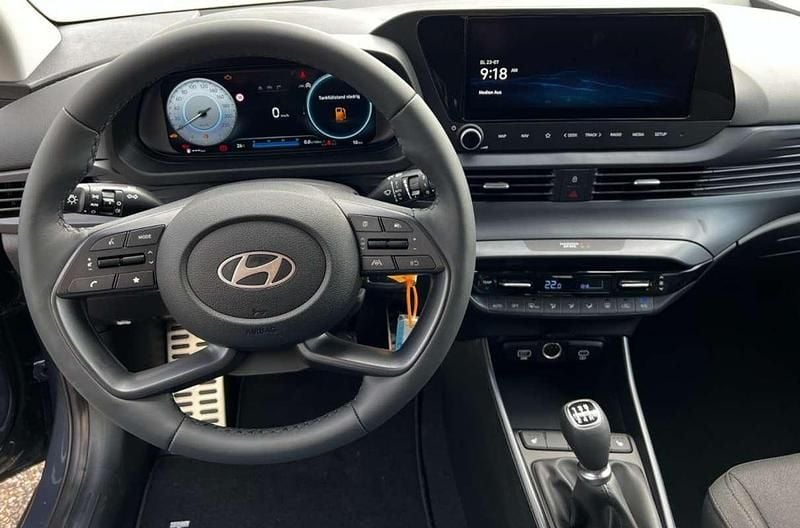 Gebraucht Hyundai Bayon GO! 79 PS (58 kW) 2024 Aurora grey SUV