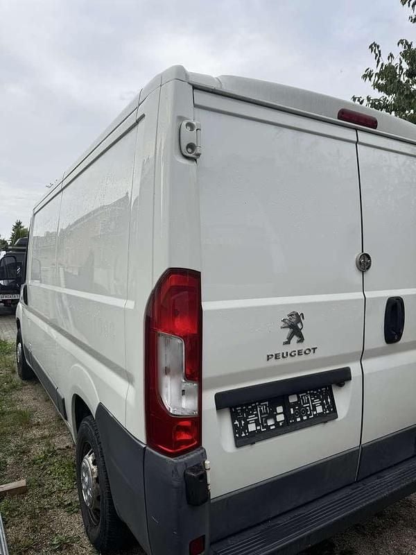 Gebraucht Peugeot Boxer 131 PS (96 kW) 2017 Van