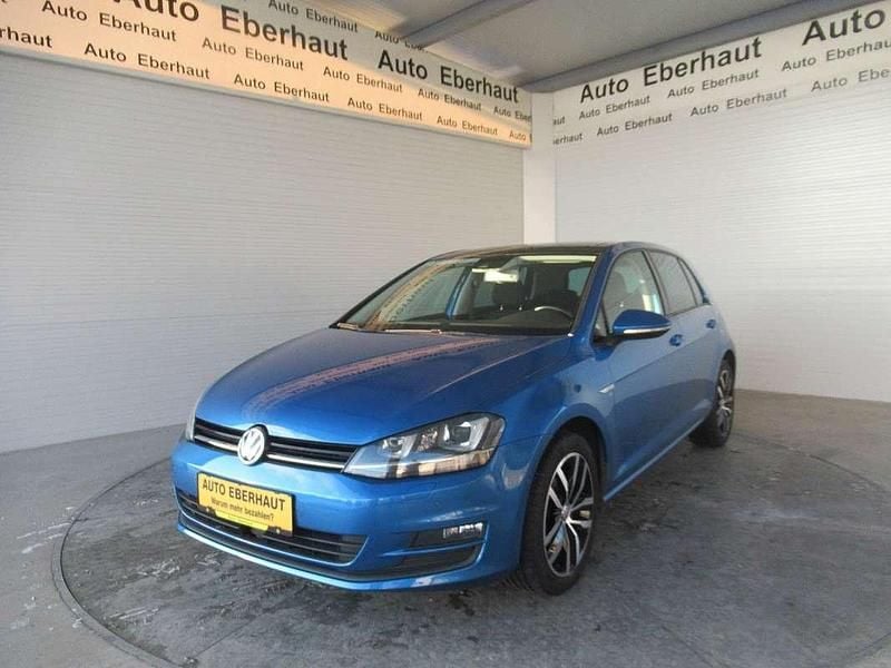 Blau Gebraucht 2014 VW Golf Limousine | € 10.990 (Fairer Preis) - Bild 1/4