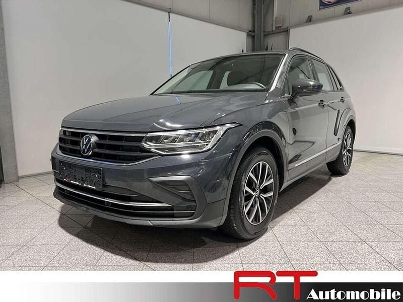 Grau Gebraucht 2022 VW Tiguan Life SUV | € 27.990 (Superpreis) - Bild 1/4