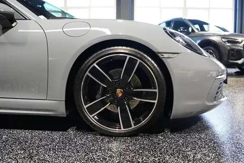 Gebraucht Porsche 718 Cayman Edition 299 PS (219 kW) 2024 Grau Coupé