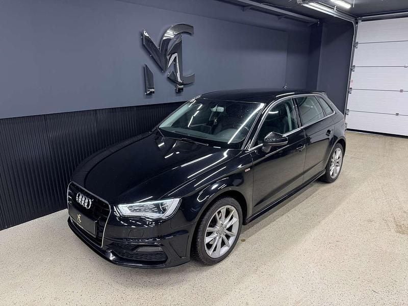 Gebraucht Audi A3 Ambiente 110 PS (80 kW) 2016 Schwarz Kleinwagen