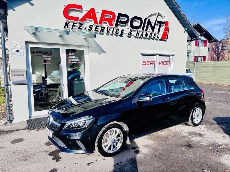 Schwarz Gebraucht 2016 Mercedes A200 Kleinwagen | € 16.990 (Fairer Preis) - Bild 1/4