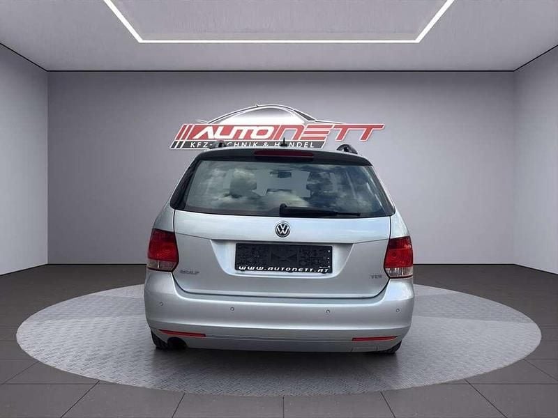 Gebraucht VW Golf V Trendline 105 PS (77 kW) 2009 Silber Kombi