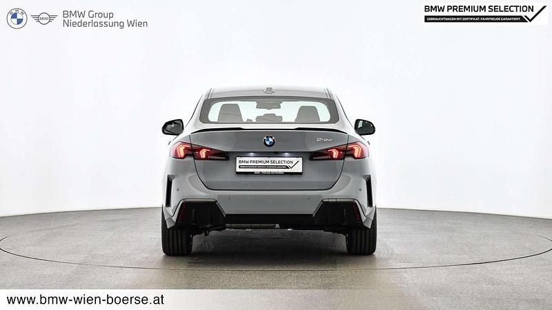 Gebraucht BMW 218 Efficient Dynamics 150 PS (110 kW) 2025 Grau Coupé