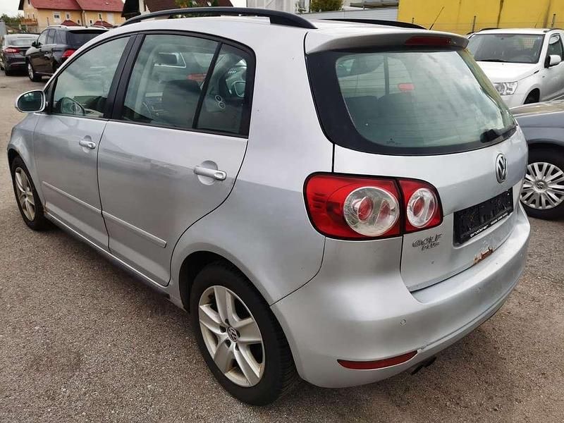 Gebraucht VW Golf VI 122 PS (89 kW) 2010 Grau Kleinwagen