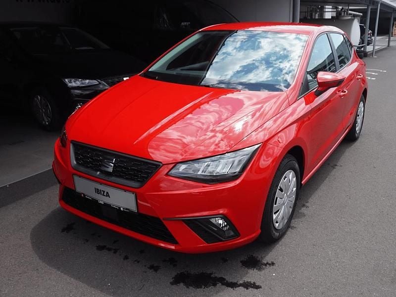 Gebraucht Seat Ibiza Reference 95 PS (69 kW) 2025 Mittelrot  normal Kleinwagen