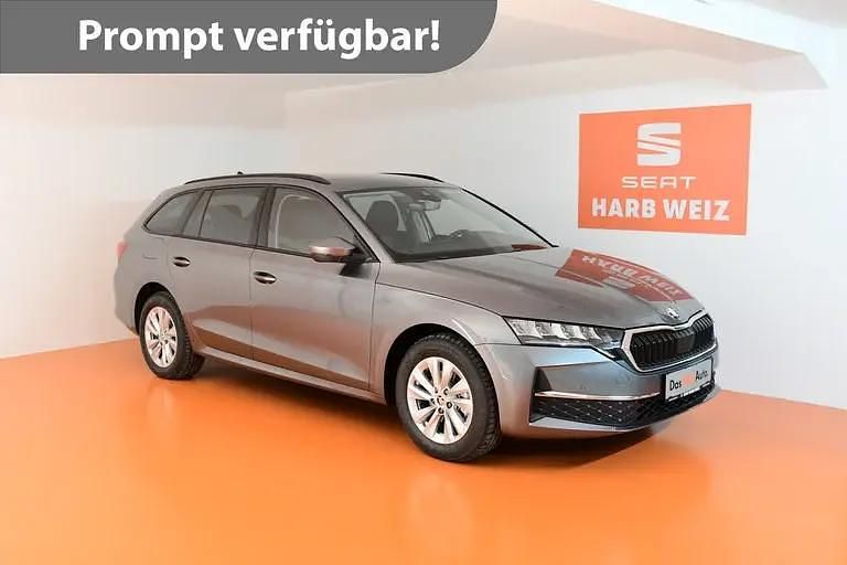 Mittelgrau metallic Gebraucht 2024 Skoda Octavia Selection Kombi | € 32.480 (Teuer) - Bild 1/4