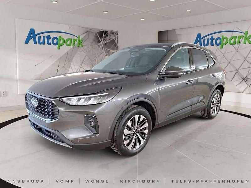 Gebraucht Ford Kuga Titanium 186 PS (136 kW) 2025 Grau SUV