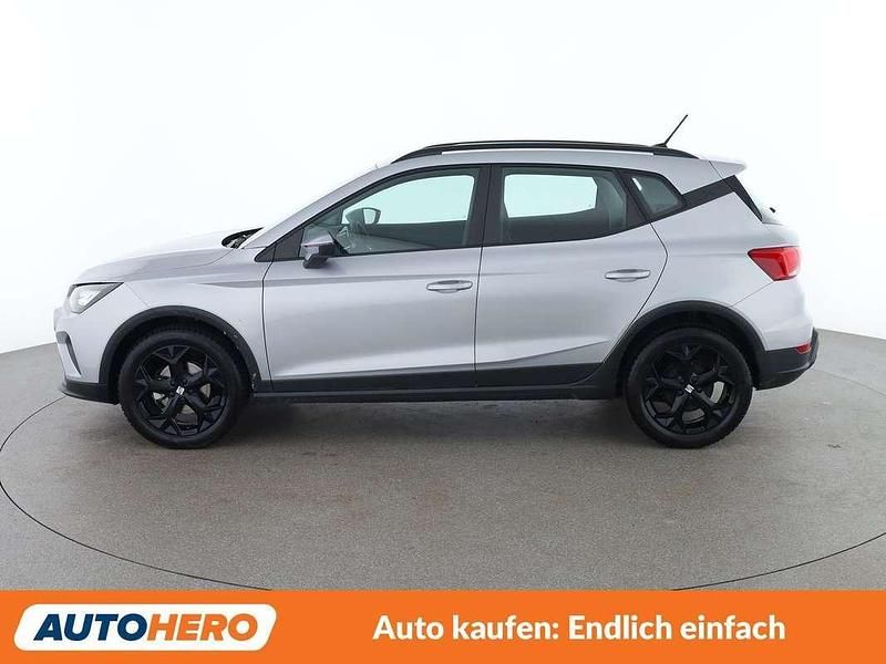 Gebraucht Seat Arona Reference 95 PS (69 kW) 2023 Grau SUV