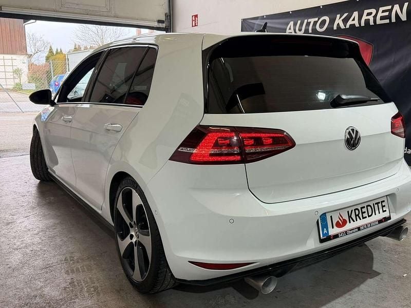 Gebraucht VW Golf VII GTI 230 PS (169 kW) 2013 Weiß Kleinwagen