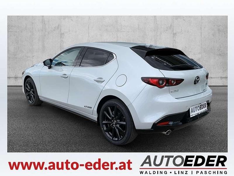 Neu Mazda 3 Homura-Line 140 PS (102 kW) 2025 Weiß Limousine