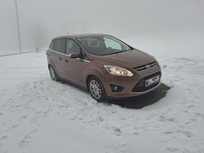 Braun Gebraucht 2014 Ford Grand C-Max Titanium Van / Kleinbus | € 8.300 - Bild 1/4