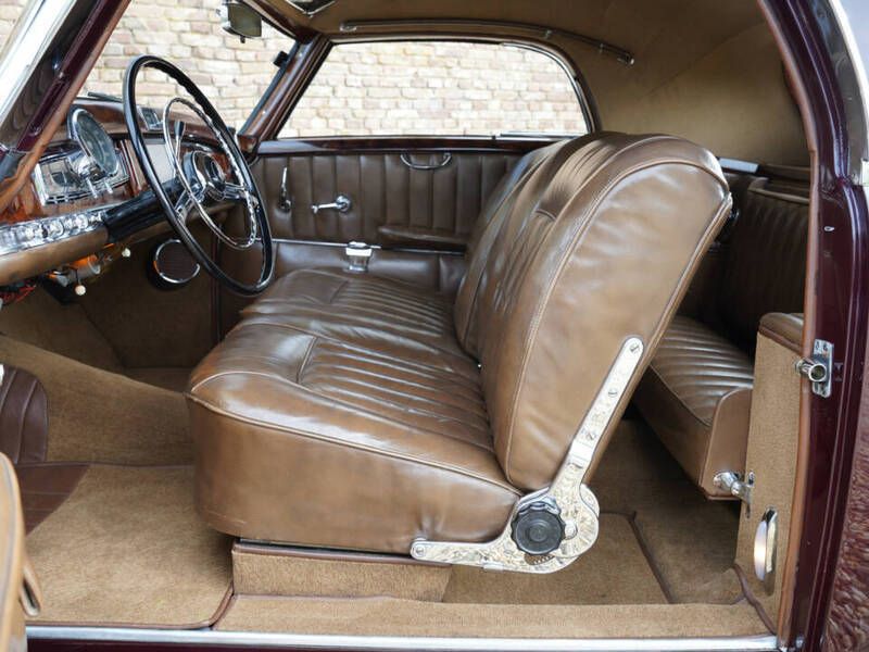 Gebraucht Mercedes 300 150 PS (110 kW) 1953 Rot Coupé