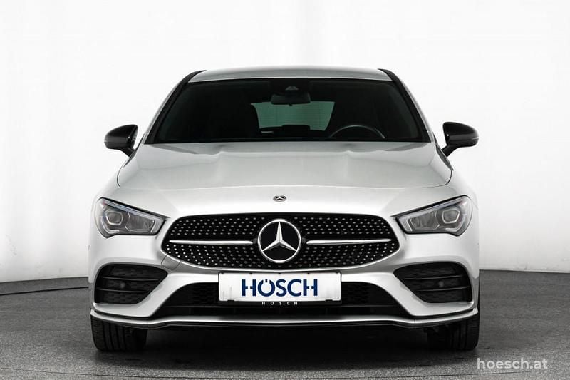 Gebraucht Mercedes CLA250e Shooting Brake AMG 218 PS (160 kW) 2022 Silber Kombi
