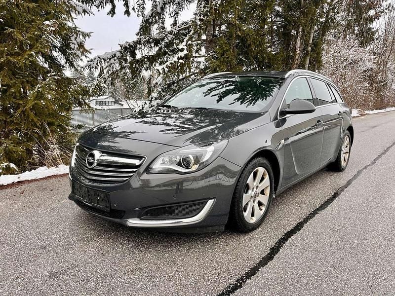 Gebraucht Opel Insignia Cosmo 140 PS (102 kW) 2014 Grau Kombi