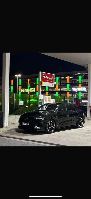 Gebraucht 2022 Audi Q8 Competition SUV | € 78.900 - Bild 1/4