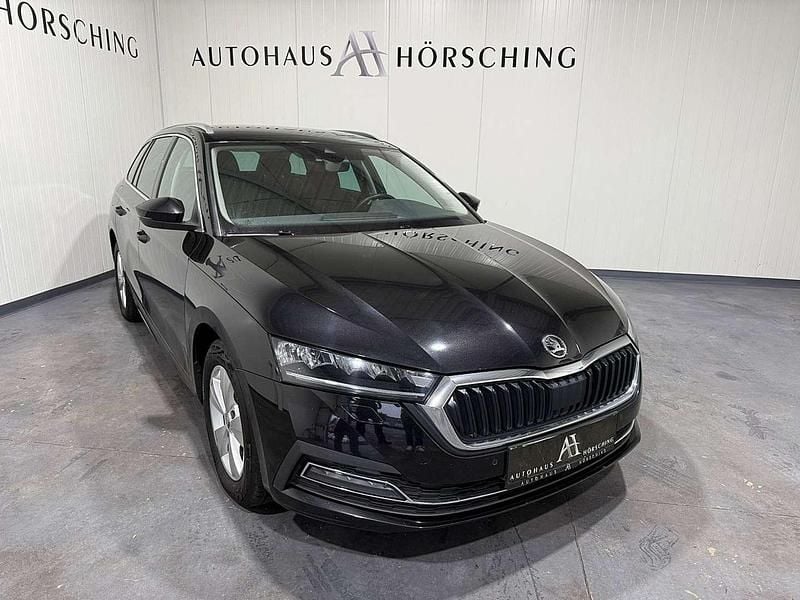 Schwarz Gebraucht 2020 Skoda Octavia Business Line Kombi | € 19.999 (Etwas zu teuer) - Bild 1/4