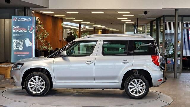 Gebraucht Skoda Yeti 110 PS (80 kW) 2017 Silber SUV