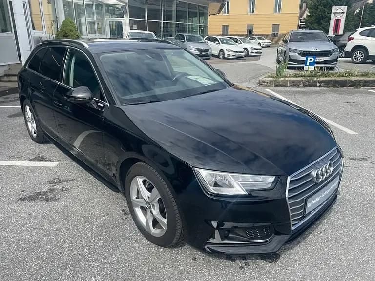 Gebraucht Audi A4 Sport 190 PS (139 kW) 2019 Schwarz  metallicperleffektno Kombi