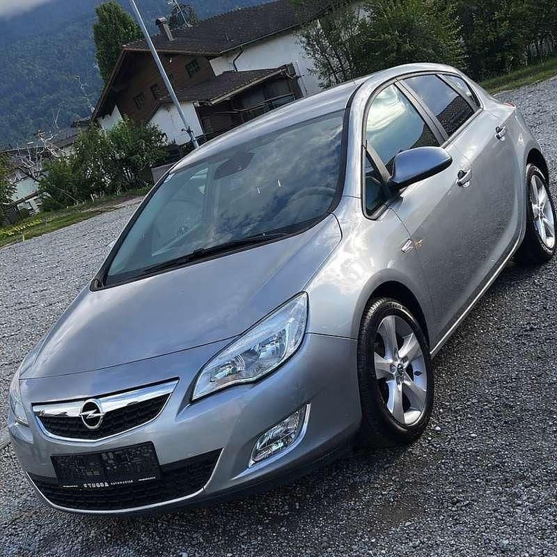 Gebraucht 2010 Opel Astra Selection Limousine | € 5.000 (Fairer Preis) - Bild 1/1