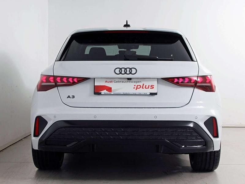 Neu Audi A3 S-Line 150 PS (110 kW) 2025 Weiß Limousine