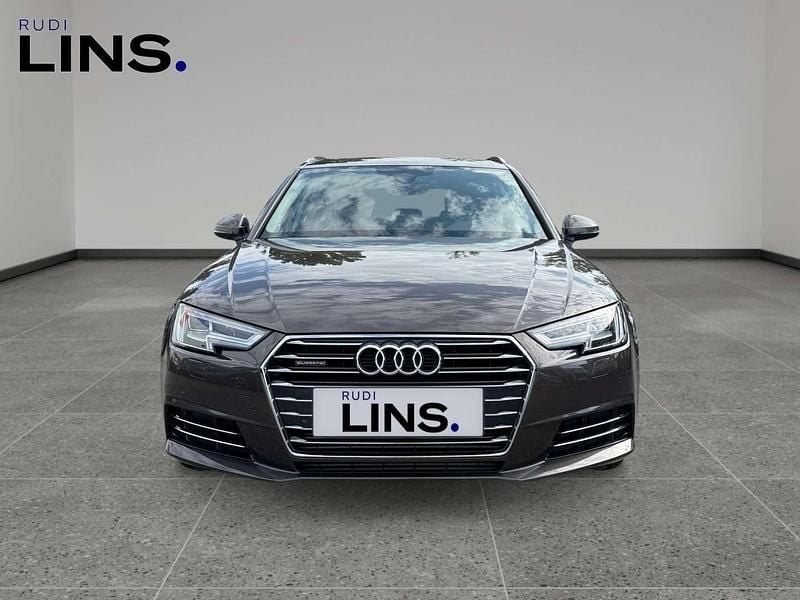 Gebraucht Audi A4 Design 272 PS (200 kW) 2016 Braun Kombi