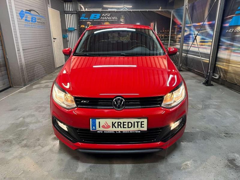 Gebraucht VW Polo Beats 60 PS (44 kW) 2017 Rot Limousine