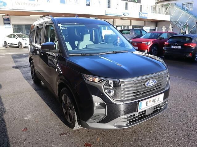 Neu Ford Tourneo Courier 125 PS (91 kW) 2026 Schwarz Van / Kleinbus