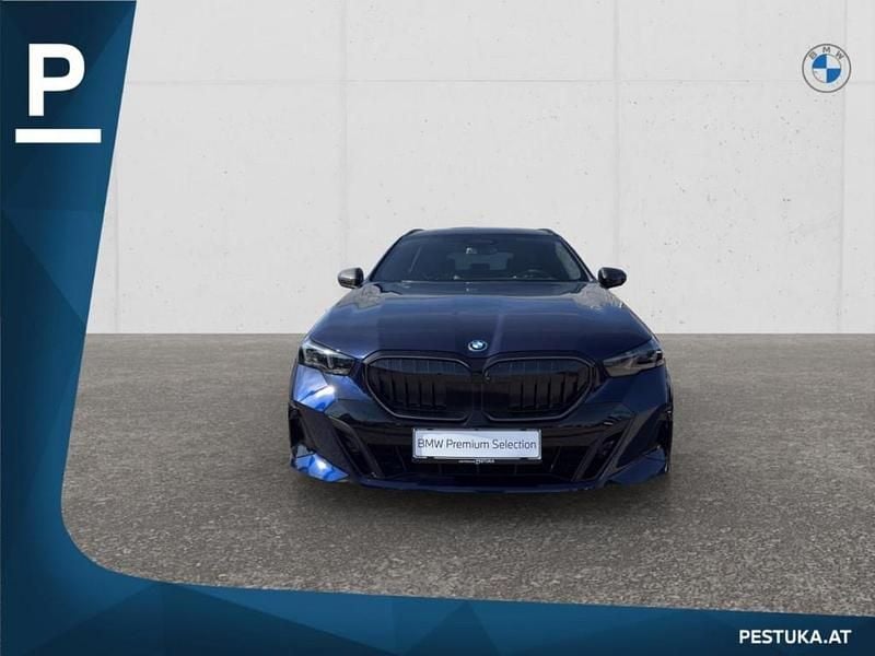 Neu BMW 550e Comfort Edition 313 PS (230 kW) 2026 Kombi