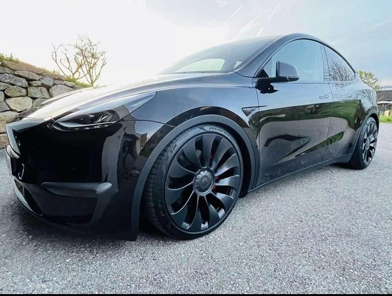 Gebraucht Tesla Model Y Performance 392 kW (534 PS) 2024 SUV
