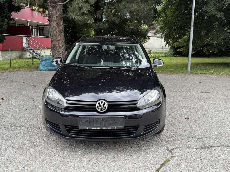 Gebraucht VW Golf VII 90 PS (66 kW) 2012 Limousine