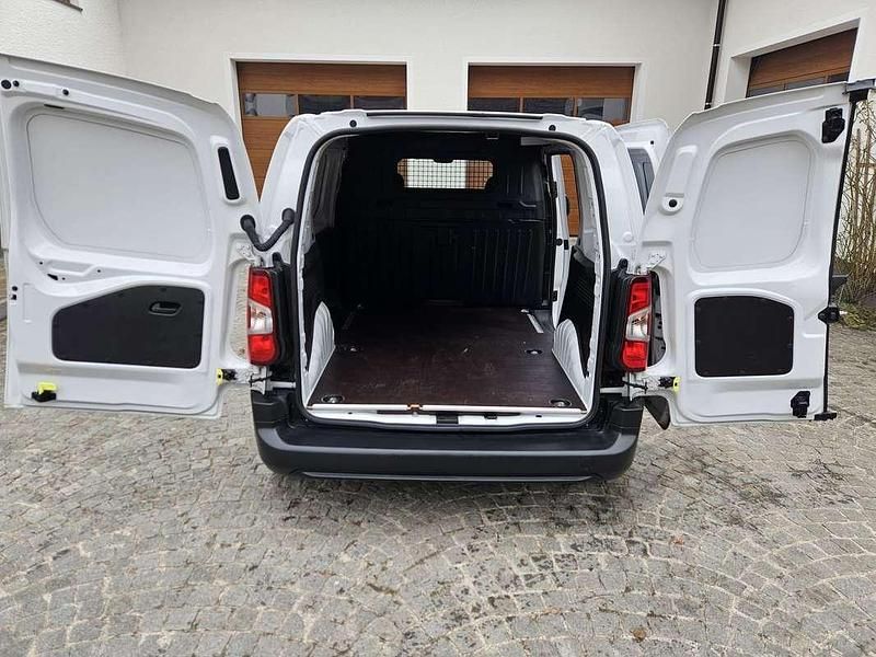 Gebraucht Fiat Doblò 102 PS (75 kW) 2023 Weiß Van / Kleinbus