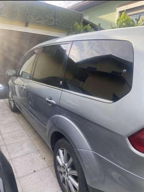 Gebraucht Ford Galaxy Trend 140 PS (102 kW) 2010 Van / Kleinbus