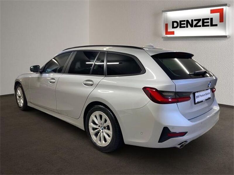 Gebraucht BMW 318 150 PS (110 kW) 2021 Glaciersilver Kombi