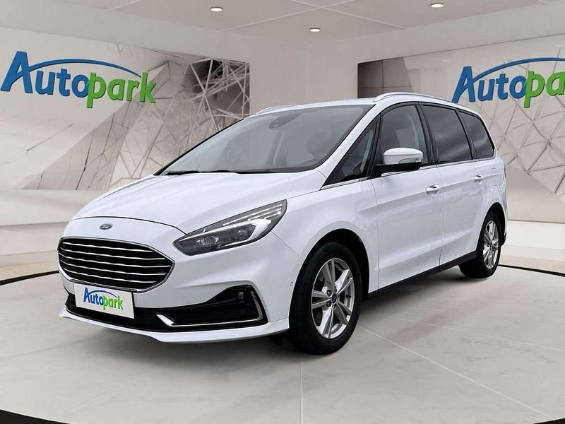 Weiß Gebraucht 2023 Ford Galaxy Titanium Van / Kleinbus | € 33.490 (Fairer Preis) - Bild 1/4