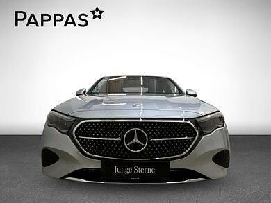 Gebraucht Mercedes E300 313 PS (230 kW) 2025 Hightechsilber metal Limousine