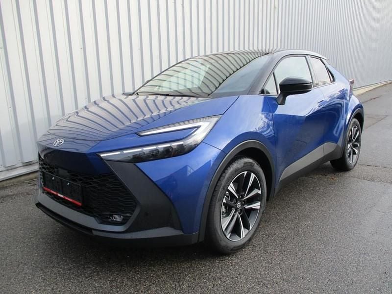 Neu Toyota C-HR Active 98 PS (72 kW) 2025 SUV