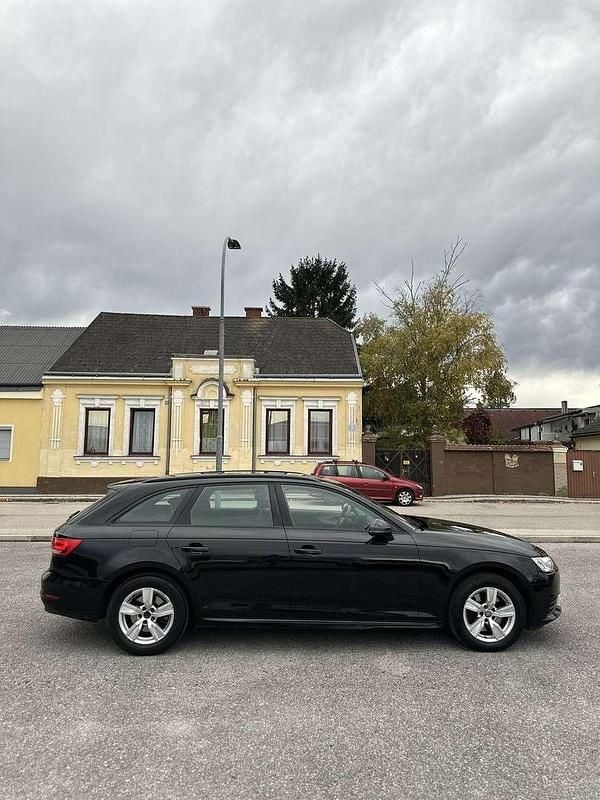 Gebraucht Audi A4 150 PS (110 kW) 2017 Kombi